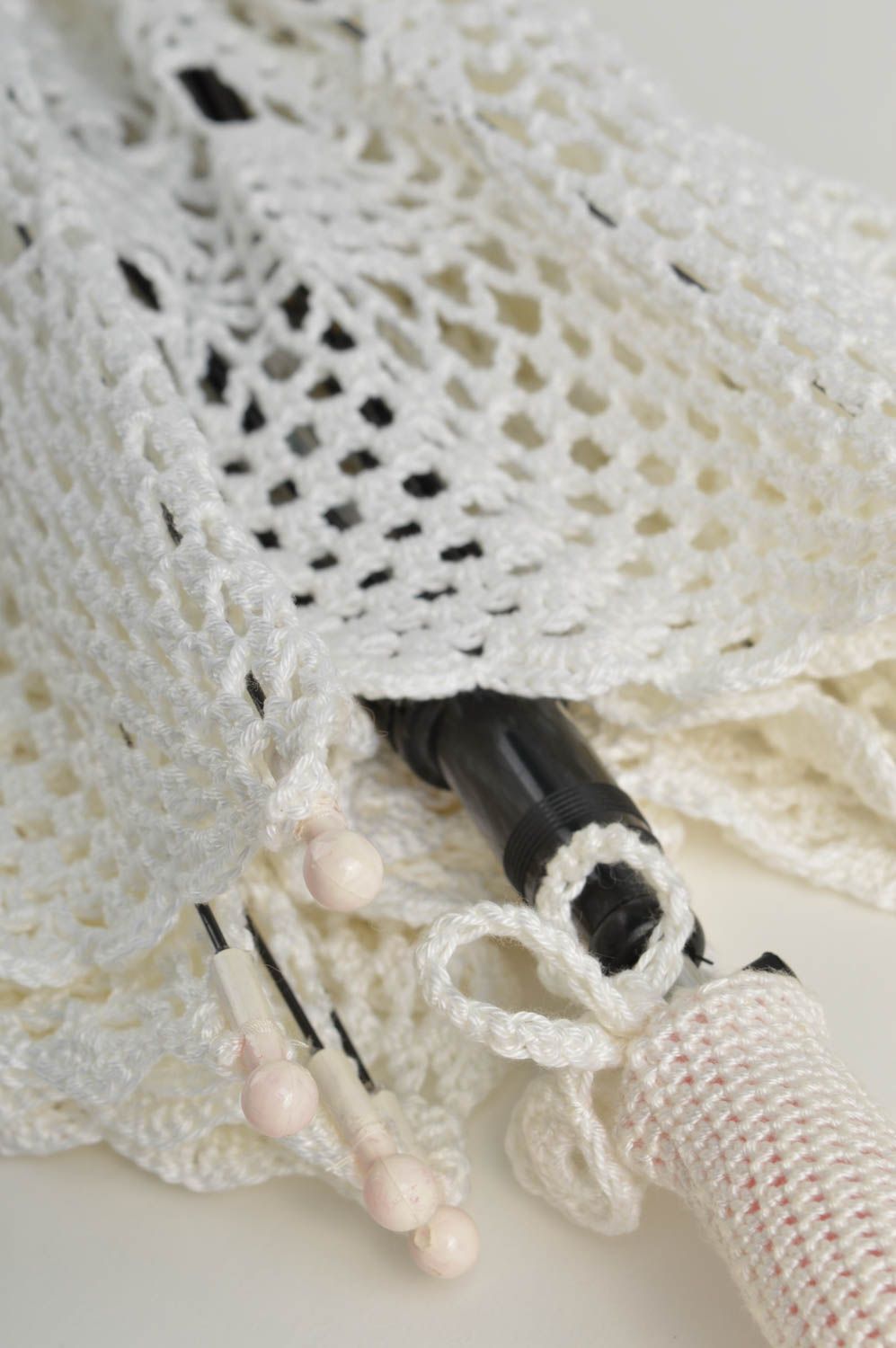 Подарок ручной работы красивый зонтик белый женский зонт вязаный крючком фото 3