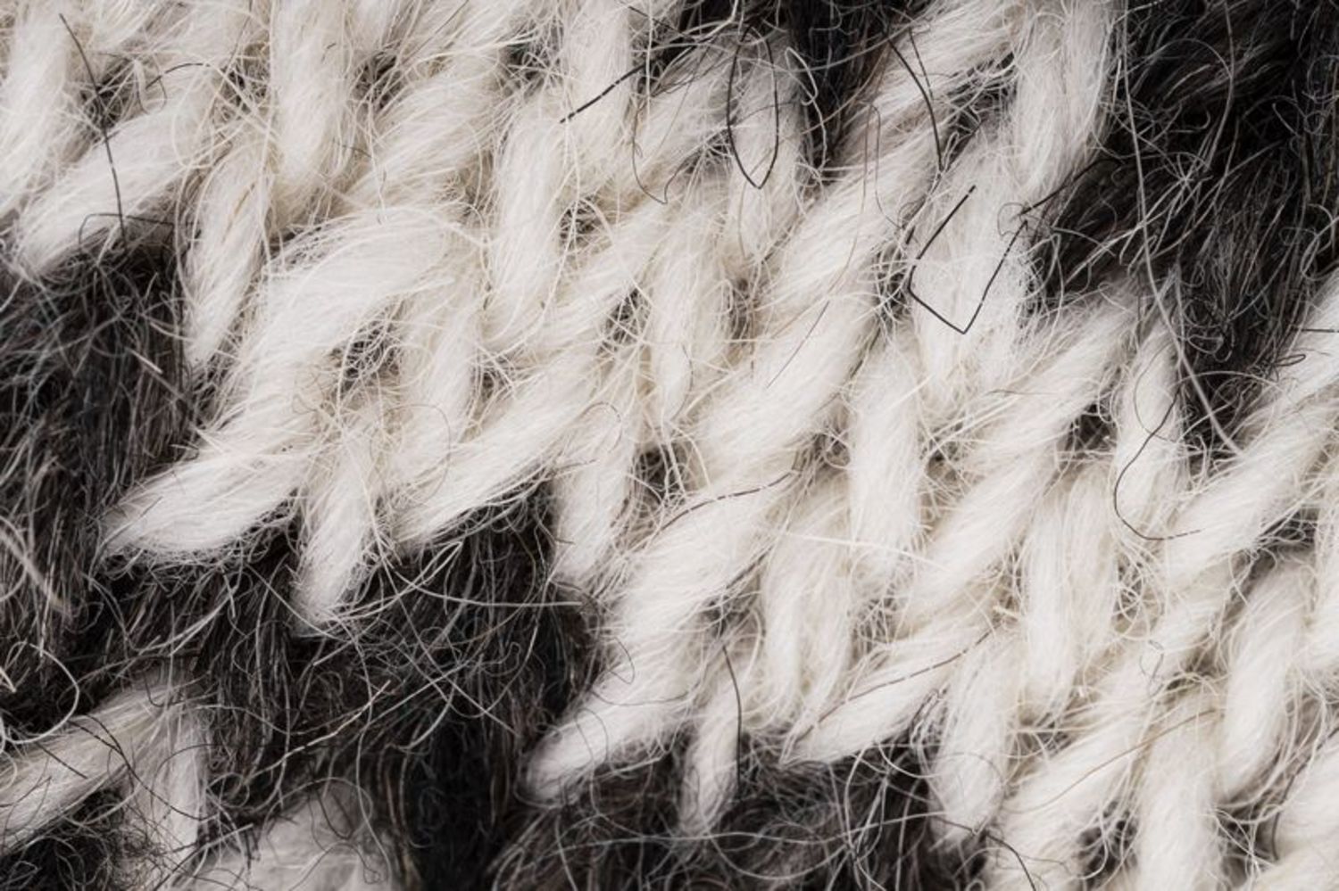 Weibliche Fausthandschuhe aus Wolle foto 4