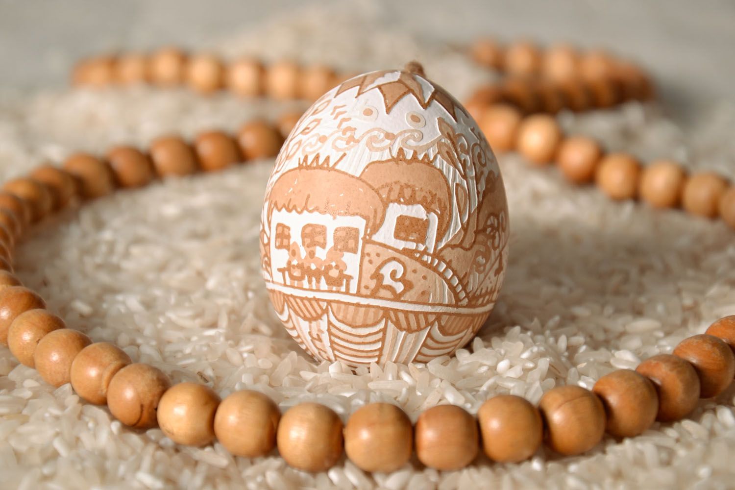 Oeuf de Pâques décoratif fait main original à suspendre avec paysage rural photo 1