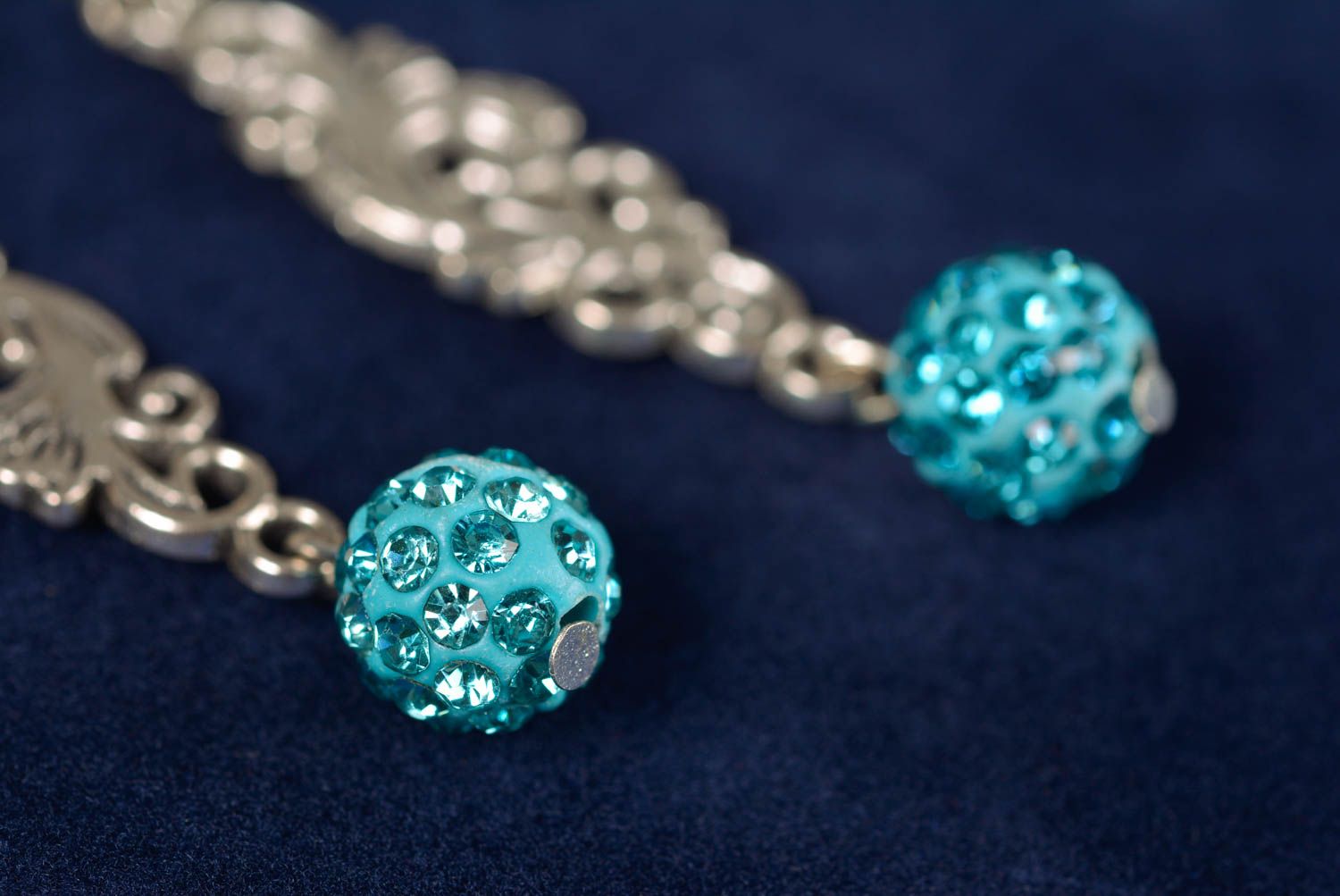 Handmade designer lacy metal dangle earrings with blue beads with rhinestones photo 4