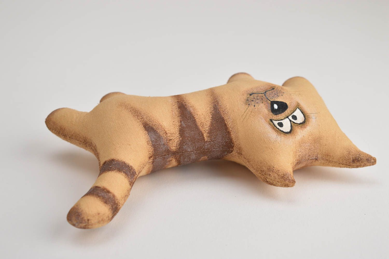 Gato de peluche hecho a mano juguete de tela regalo original para niño  foto 2