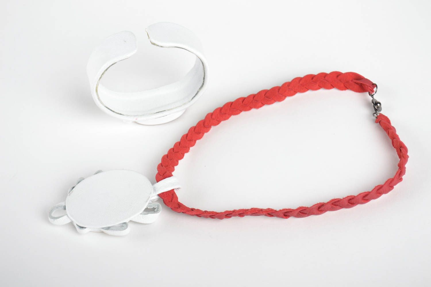 Schmuck Set handmade Kette mit Anhänger Damen Armband Leder Schmuck in Weiß foto 2