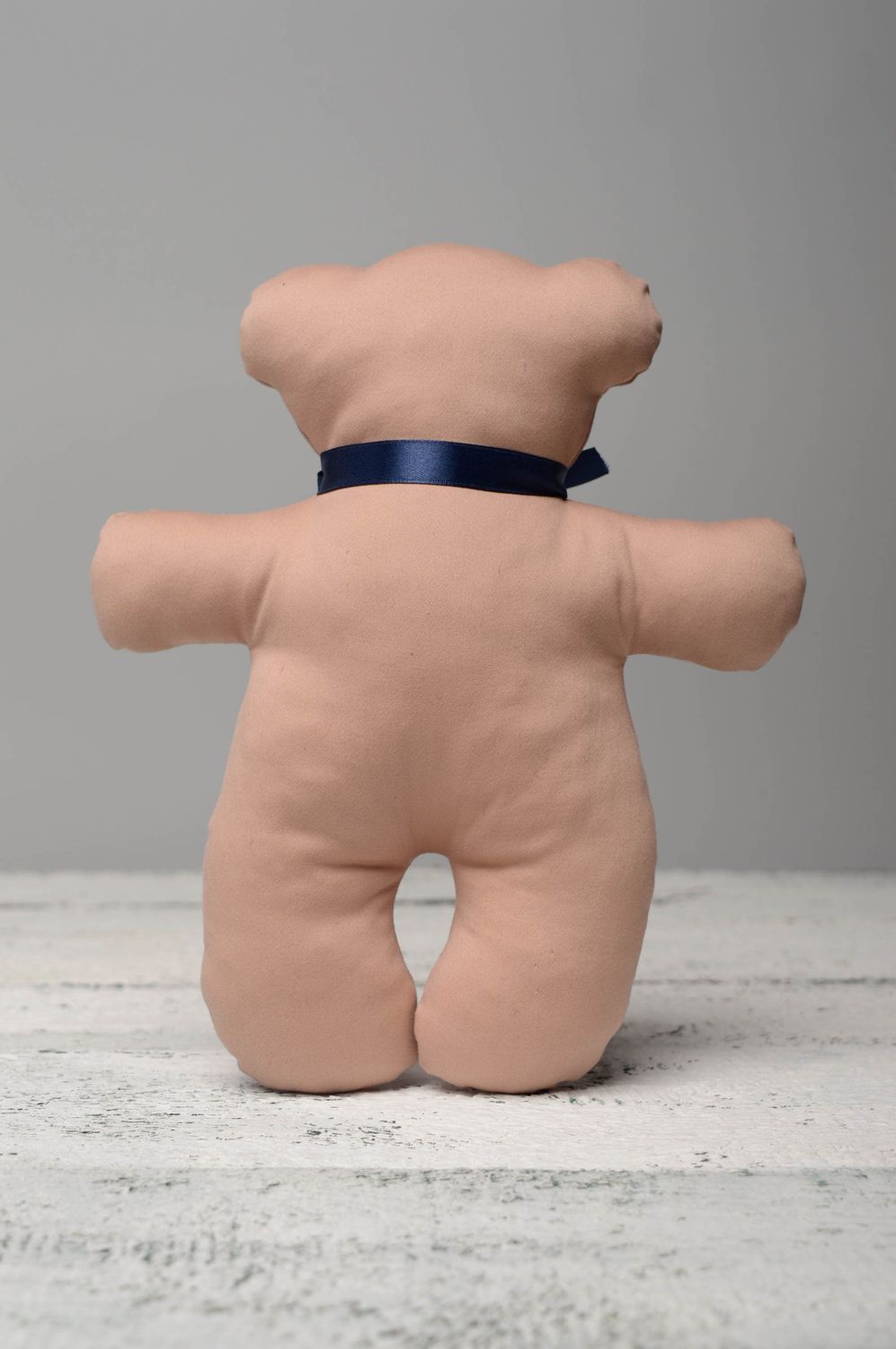 Мягкая игрушка из ткани ручной работы Медведь с ленточкой фото 5