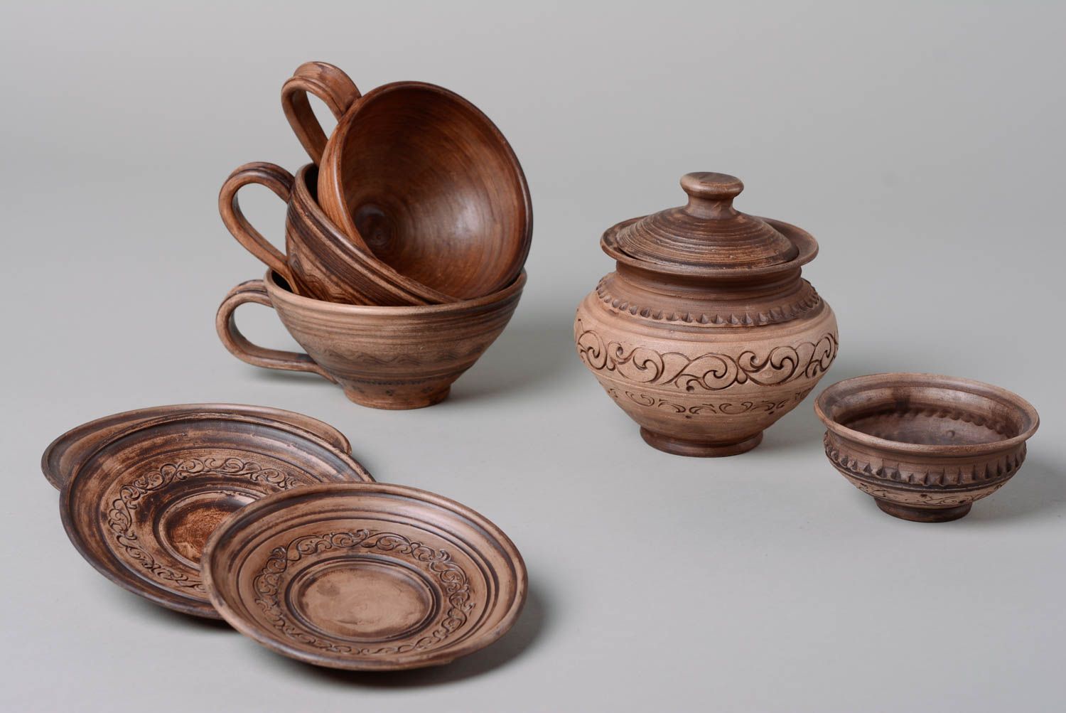 Set de tazas cerámicas con platillos artesanales, bol y azucarero cerámica lechera foto 1