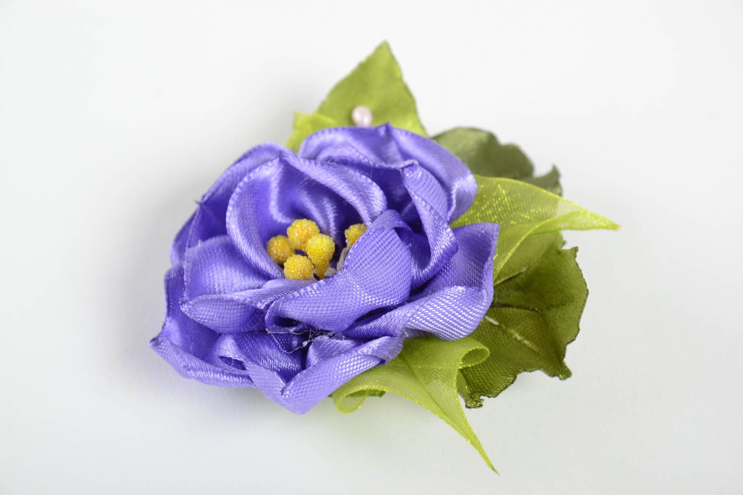 Заколка для волос в виде цветка ручной работы авторская красивая синяя из лент фото 4