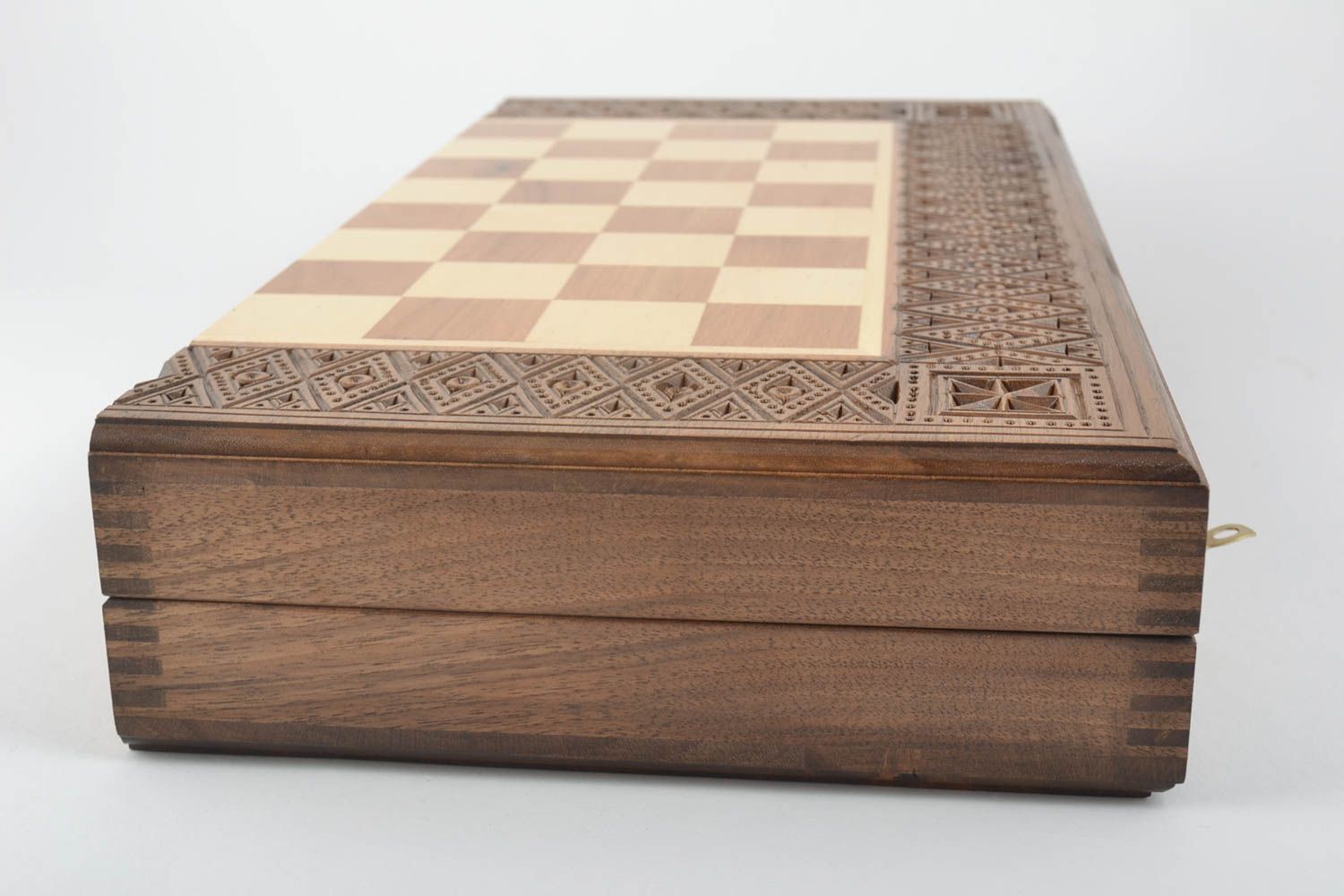 Настольная игра ручной работы доска для шахмат подарок мужчине деревянная фото 4