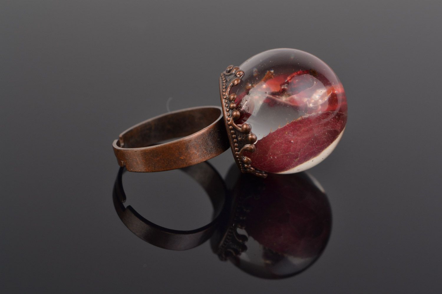 Handmade botanical ring of adjustable size with barberry coated with epoxy photo 5
