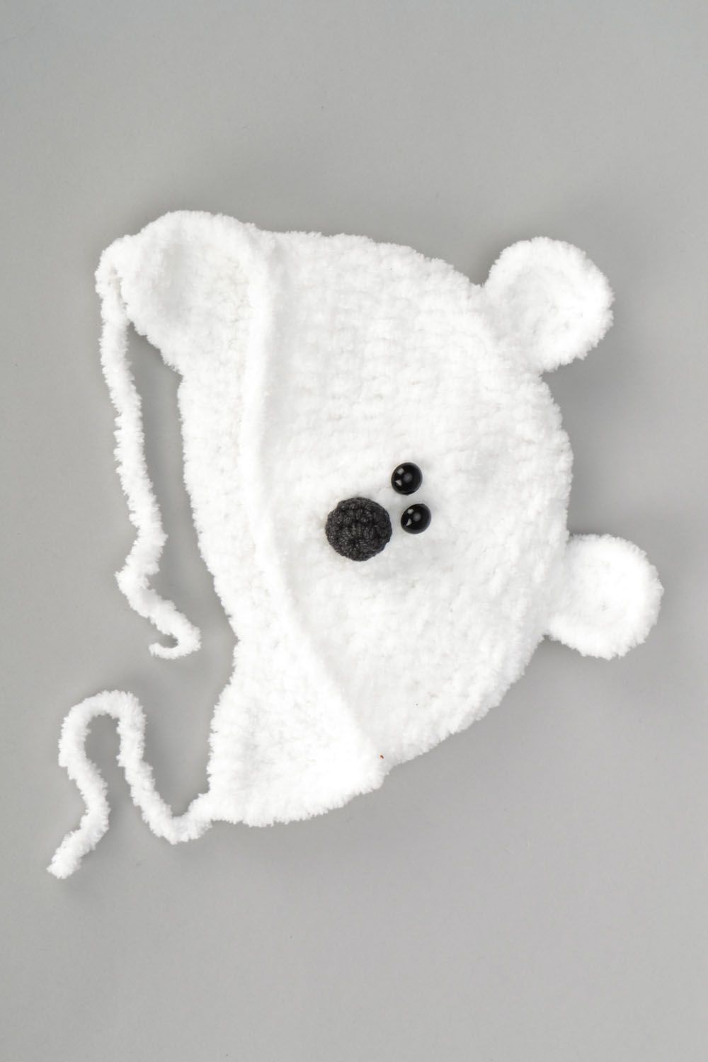 Bonnet blanc pour bébé tricoté au crochet photo 2