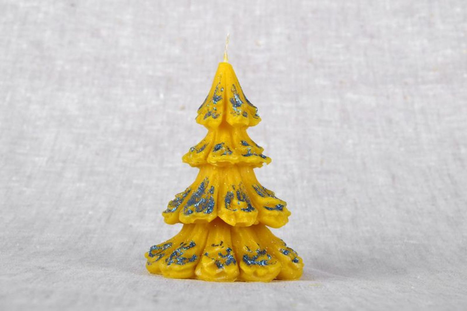 Декоративная свечка Рождественская елка фото 3