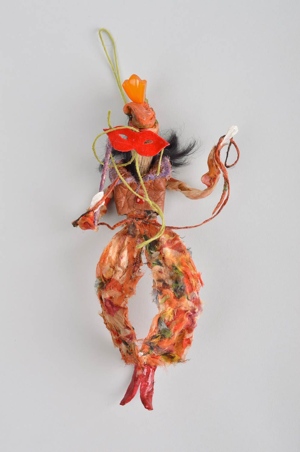 Игрушка ручной работы дизайнерская кукла Маскарад авторская кукла для интерьера фото 2