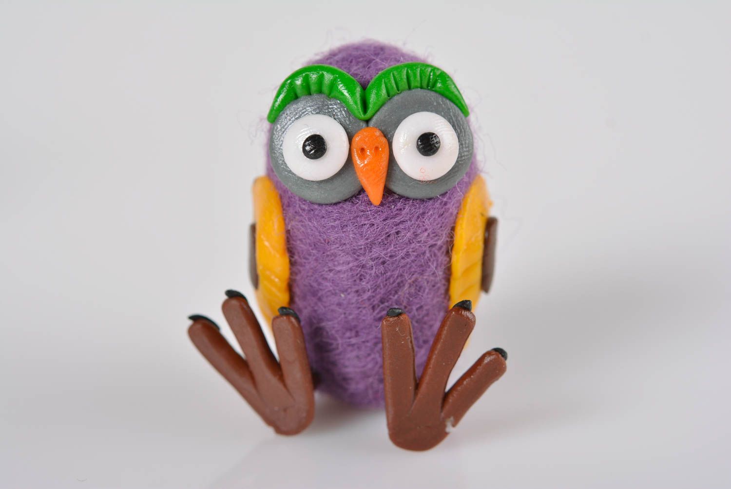 Валяная игрушка хэнд мэйд фигурка из пластики игрушка из шерсти Фиолетовая сова фото 5