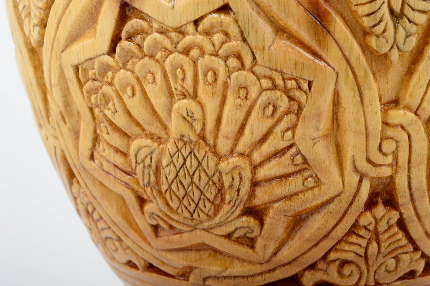 Vase bois verni fait main Déco maison sculptée Cadeau original ornementé photo 3