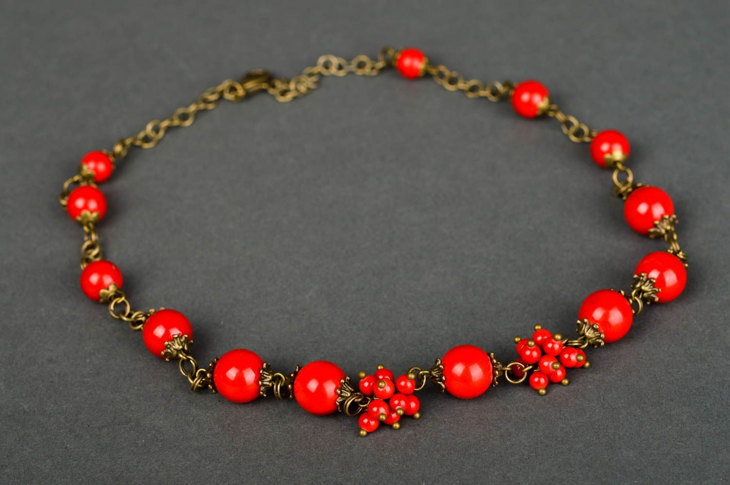 Handmade red elegant necklace unusual stylish necklace female accessory photo 2