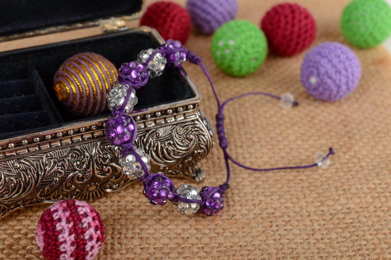 Bracelet en perles de fantaisie violet tressé avec strass fait main pour femme  photo 1