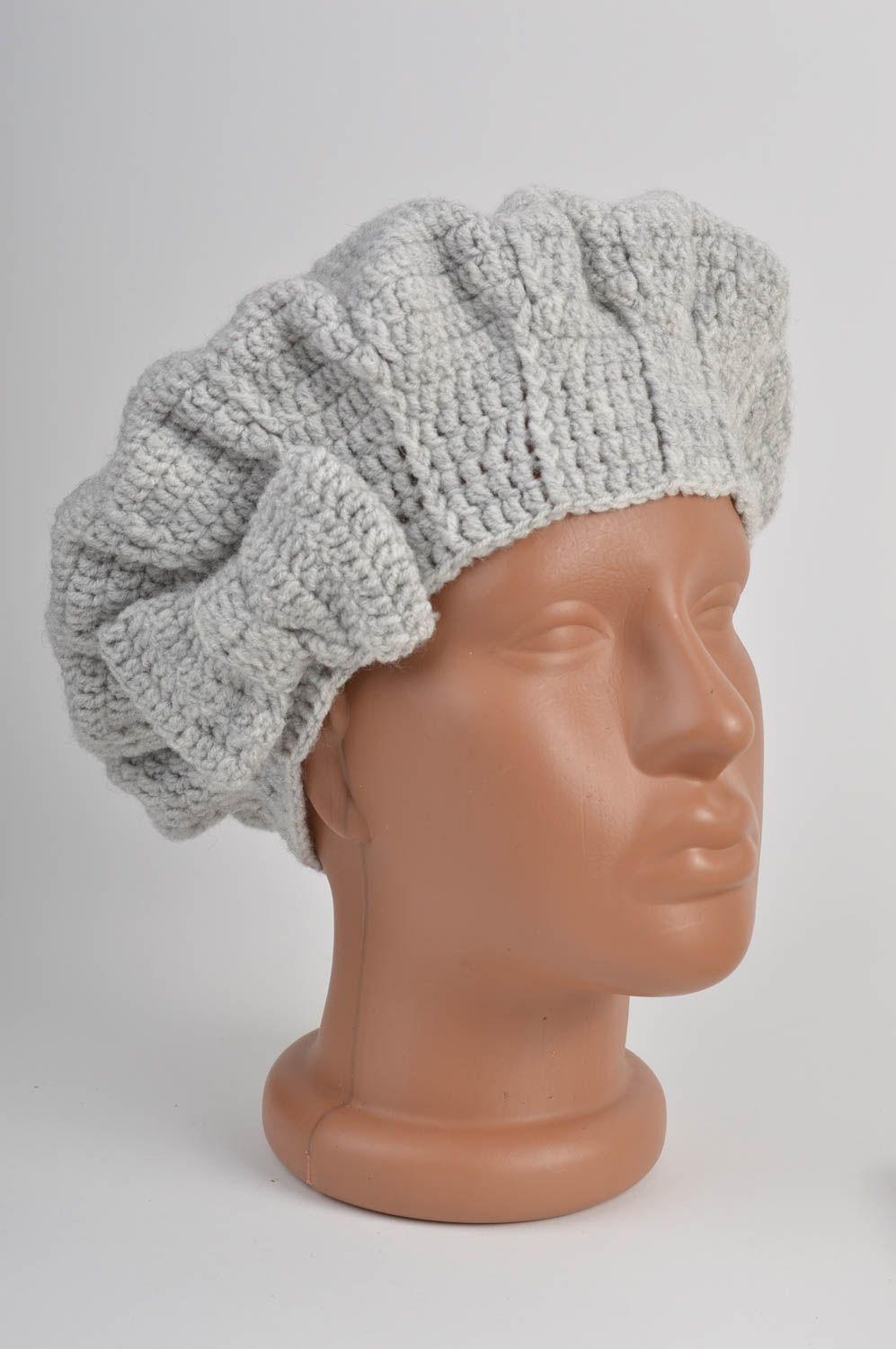 Bonnet tricot Béret fille fait main laine gris tricoté Vêtement femme design photo 2