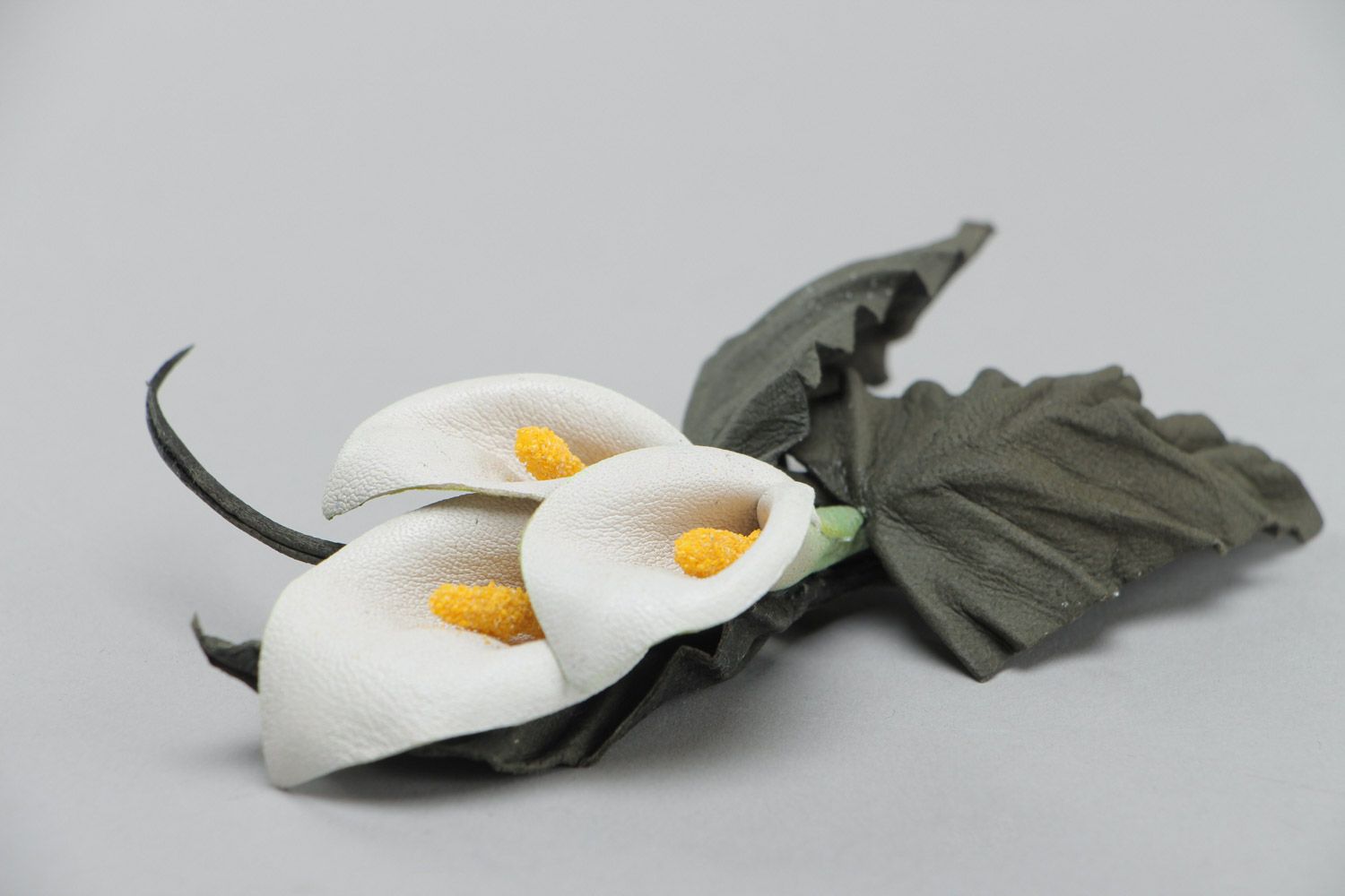 Handmade women's brooch with tender white leather flower with black leaves photo 3