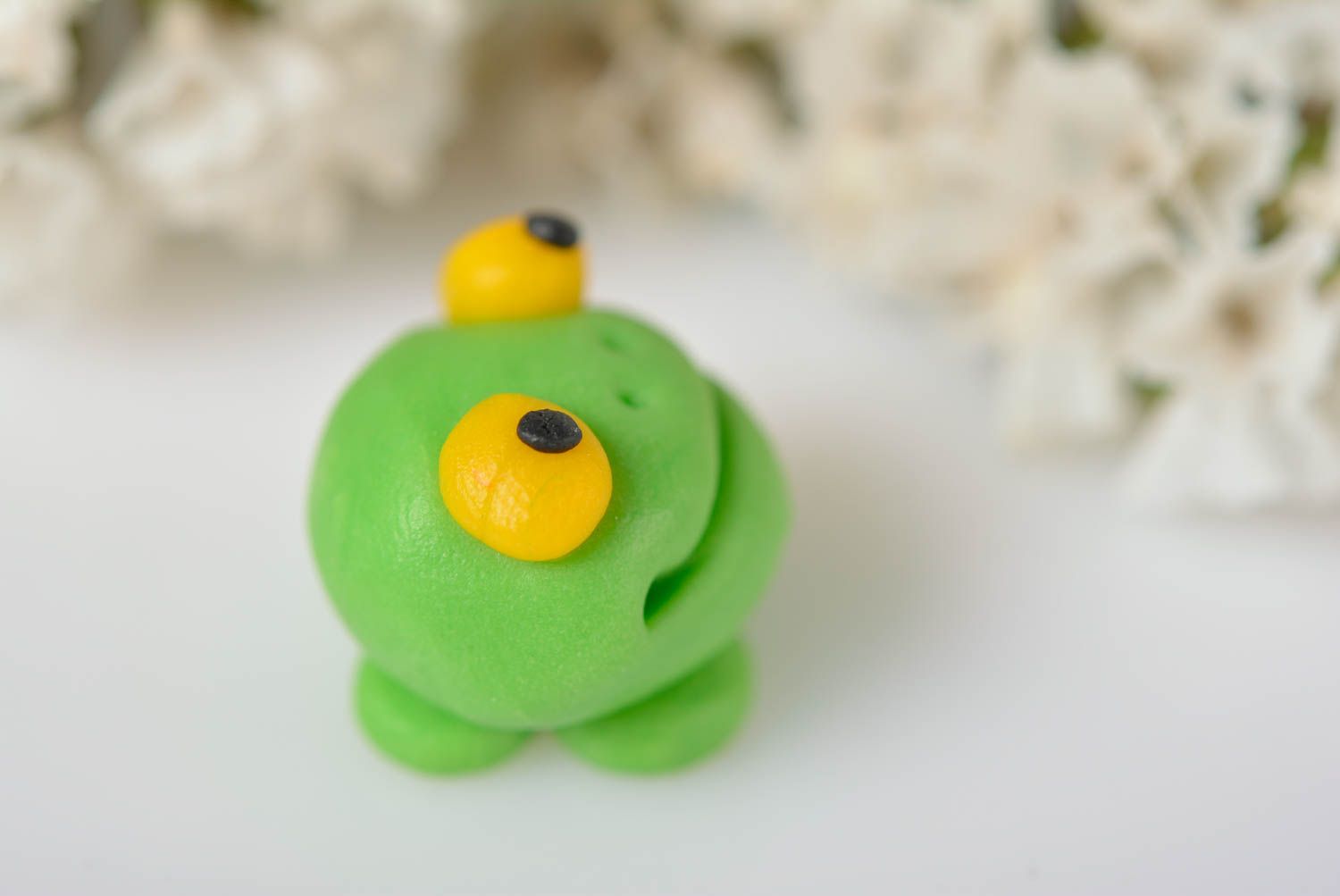 Handmade Deko Figur Spielzeug Frosch Haus Deko Dekoration Figur gelb grün  foto 2