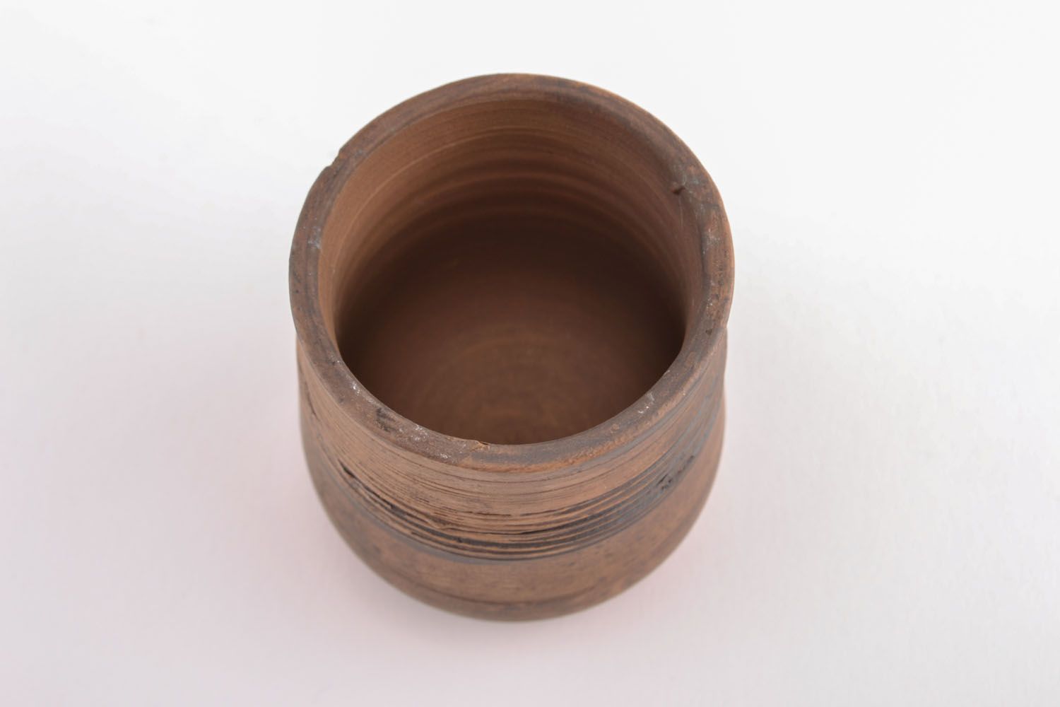 Gobelet artisanal ethnique fait main en céramique brun original décoratif photo 3