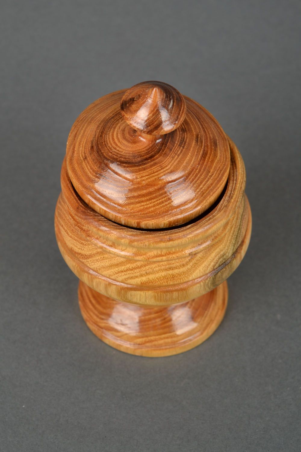 Wooden pot for bulk products photo 3