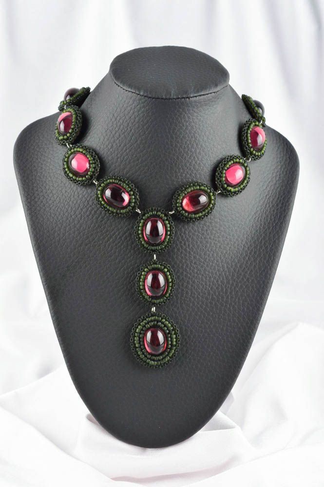 Collier fantaisie Bijou fait main rouge vert cuir verre perles Accessoire femme photo 1