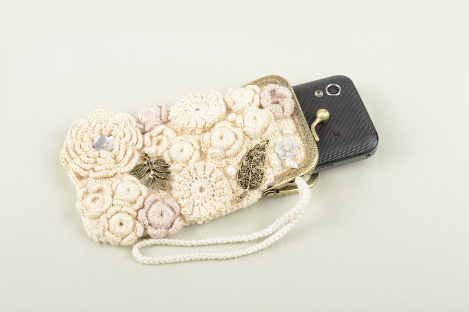 Étui portable fait main Accessoire portable Cadeau original fils coton crochet photo 1