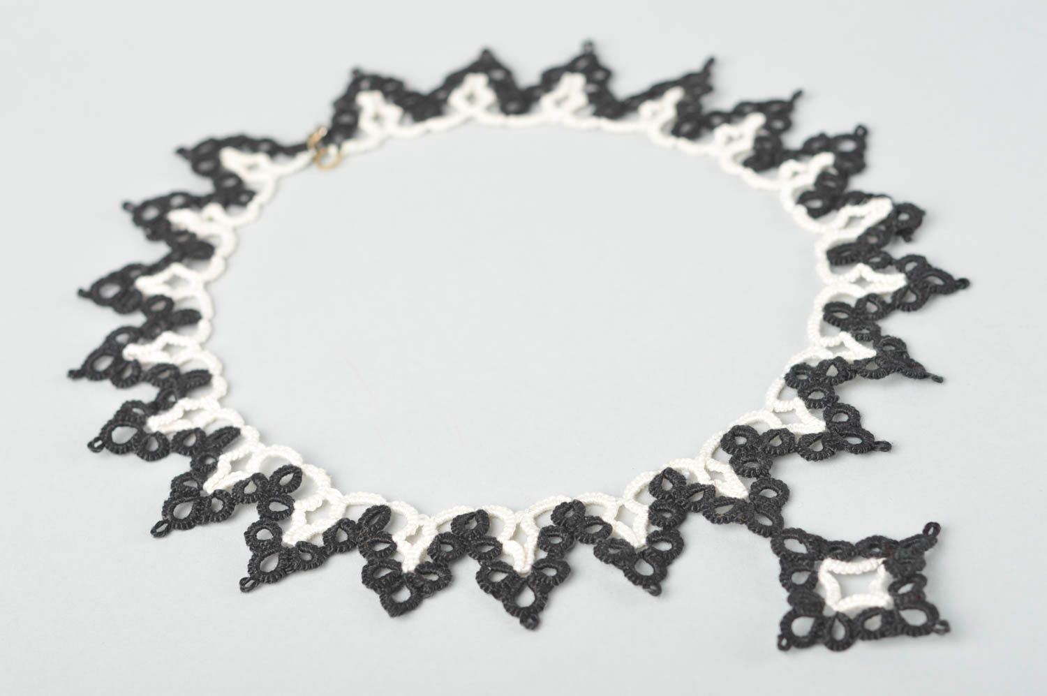 Ожерелье из ниток ручной работы дизайнерское колье авторская бижутерия фото 2