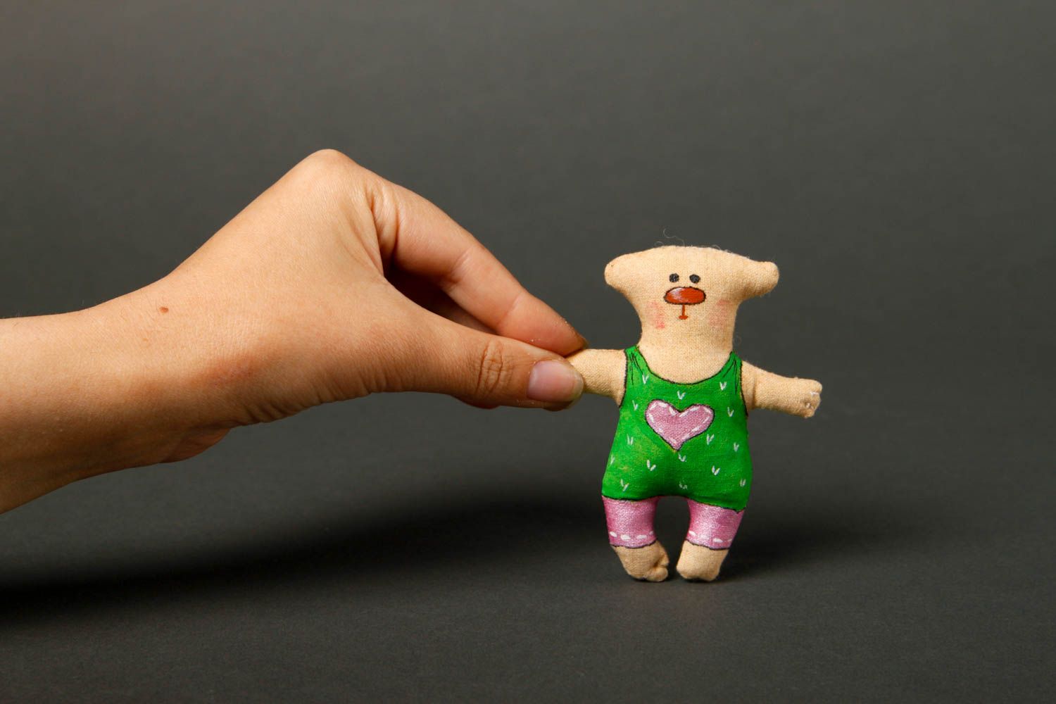 Broche textile Bijou fait main ourson en toile de coton Accessoire femme photo 2