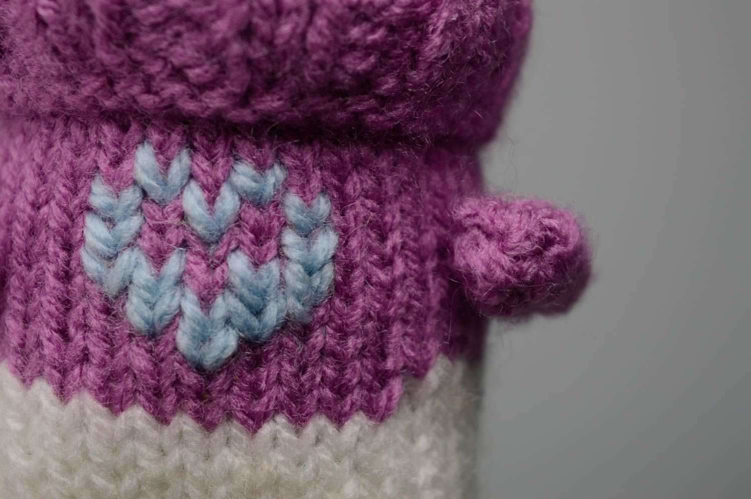 Peluche tricotée avec des aiguilles Lièvre photo 4