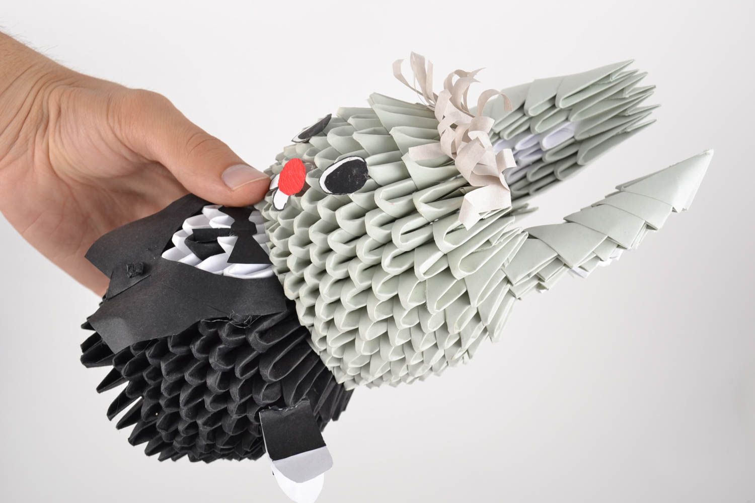 Фигурка зайца жениха небольшая из бумаги в технике оригами красивая хэнд мейд фото 4
