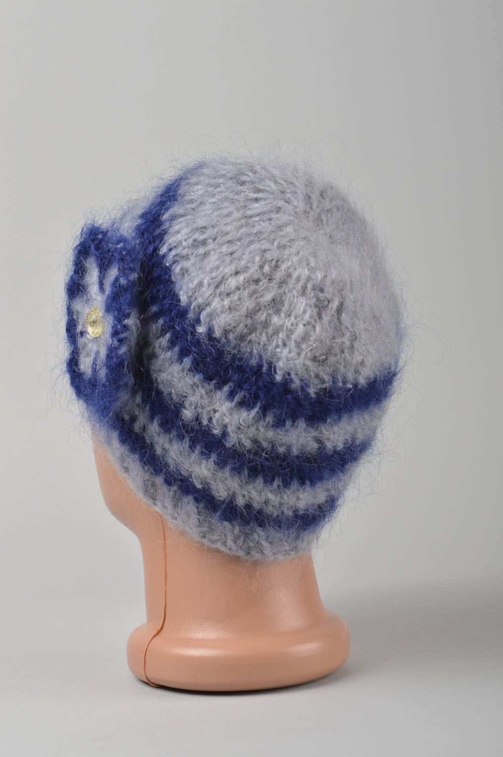 Gorro tejido artesanal prenda para la cabeza accesorio de invierno para niña foto 5