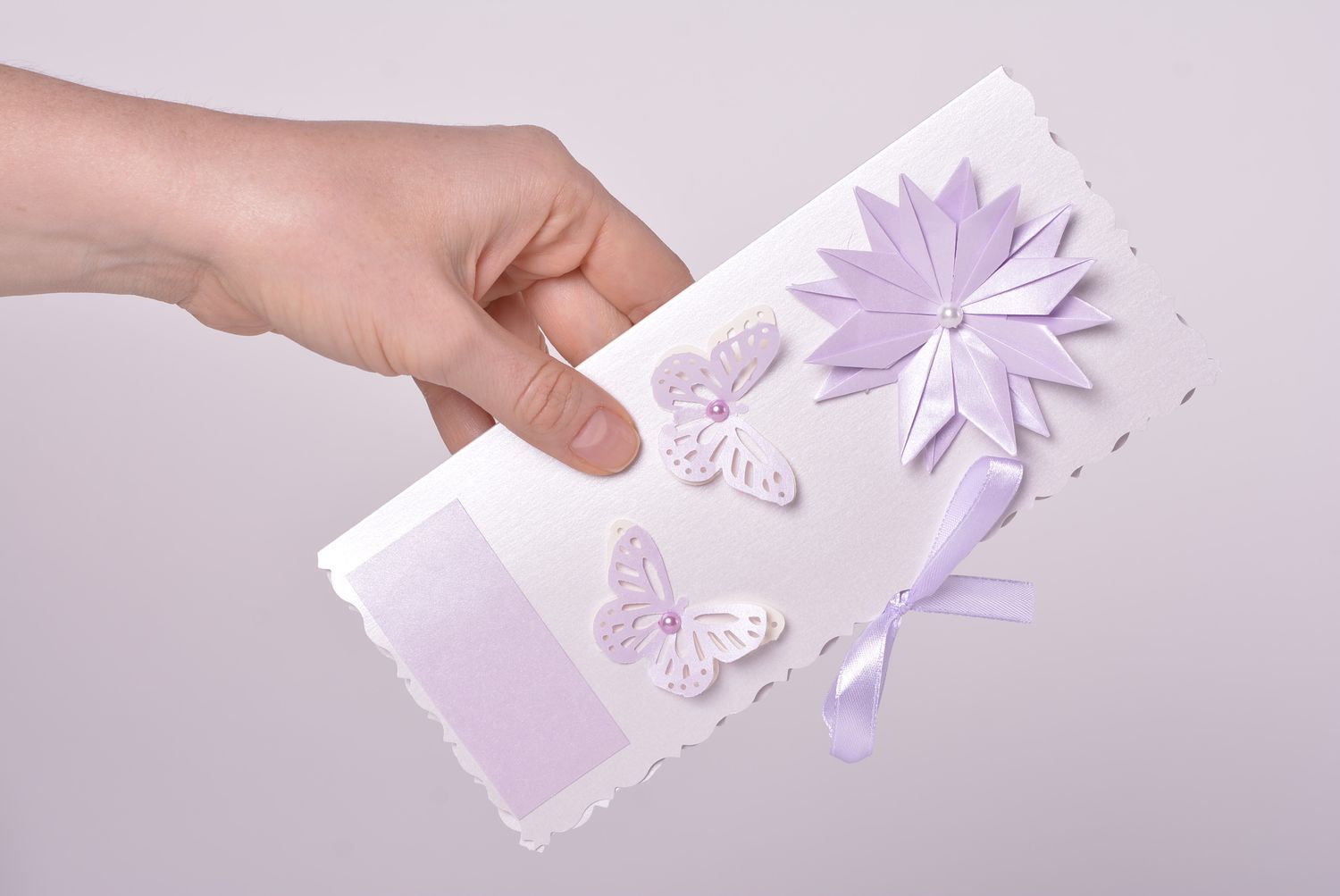 Carte de voeux scrapbooking faite main avec papillons et fleur Petit cadeau photo 4