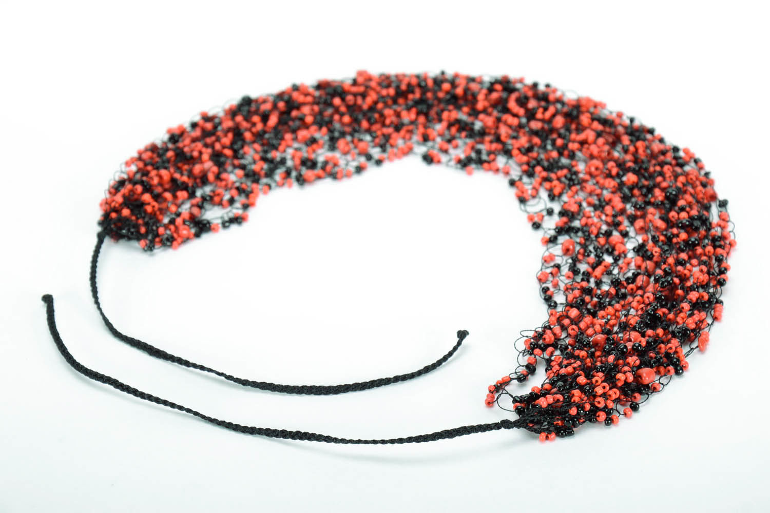 Handmade bead necklace photo 4