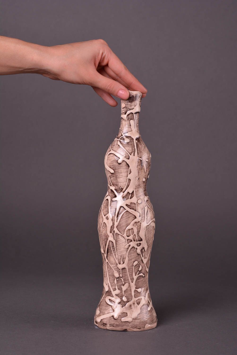 Подарок ручной работы керамическая бутылка на подарок глиняная бутылка 500 мл фото 2