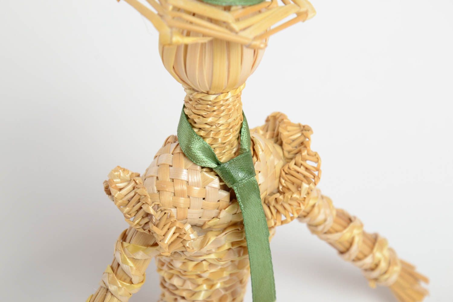 Figurine décorative fait main Petit jouet Déco maison en paille tressée photo 4