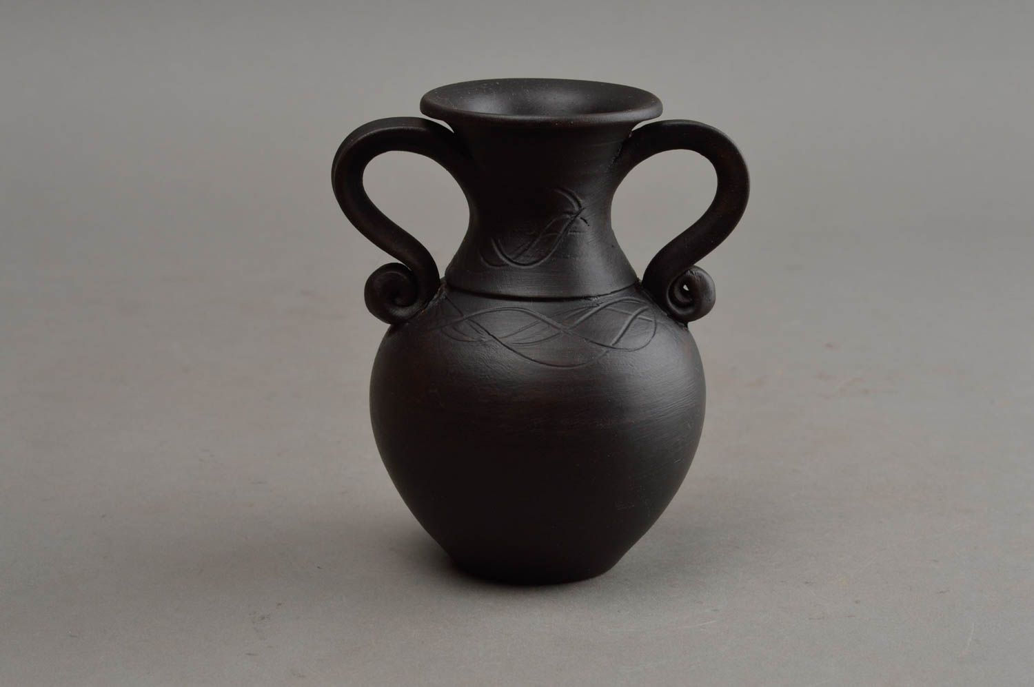 Dark brown two handles' 5 oz clay glazed pitcher for shelf décor 4,3'', 0,4 lb photo 7