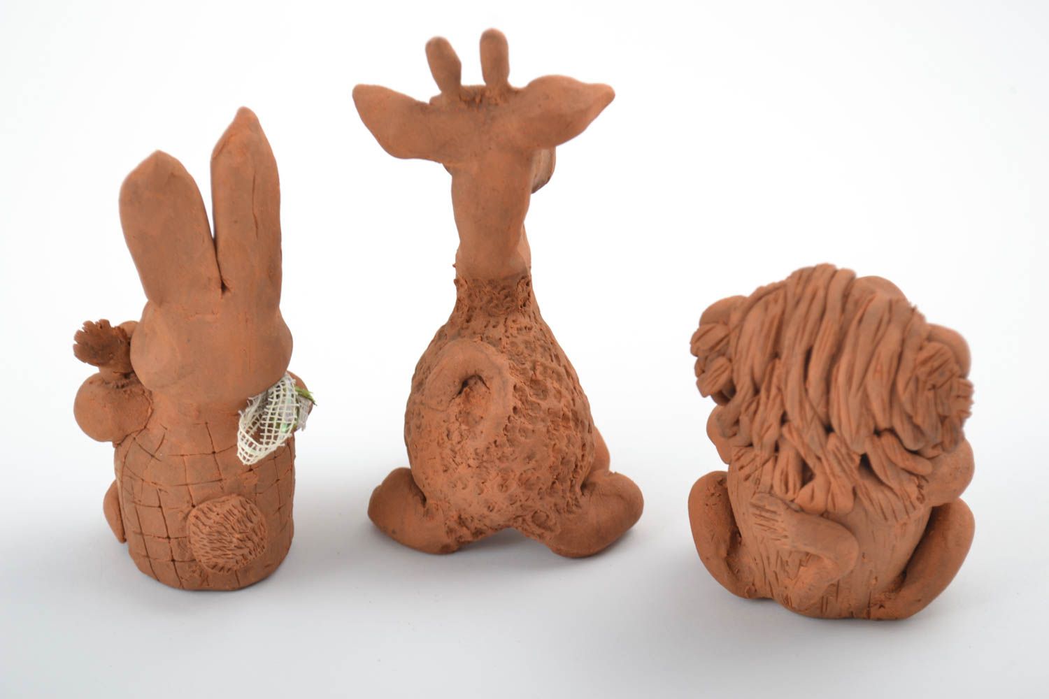 Animaletti in ceramica fatti a mano set di tre figurine souvenir di terracotta foto 2