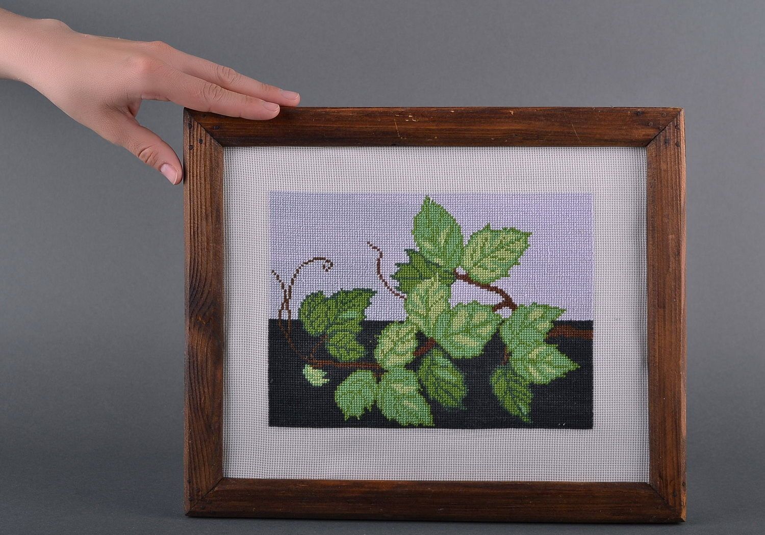 Embroidered picture Green branch photo 3