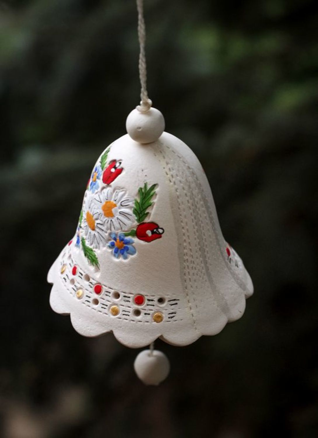 Clochette blanche en céramique faite main Marguerites photo 2