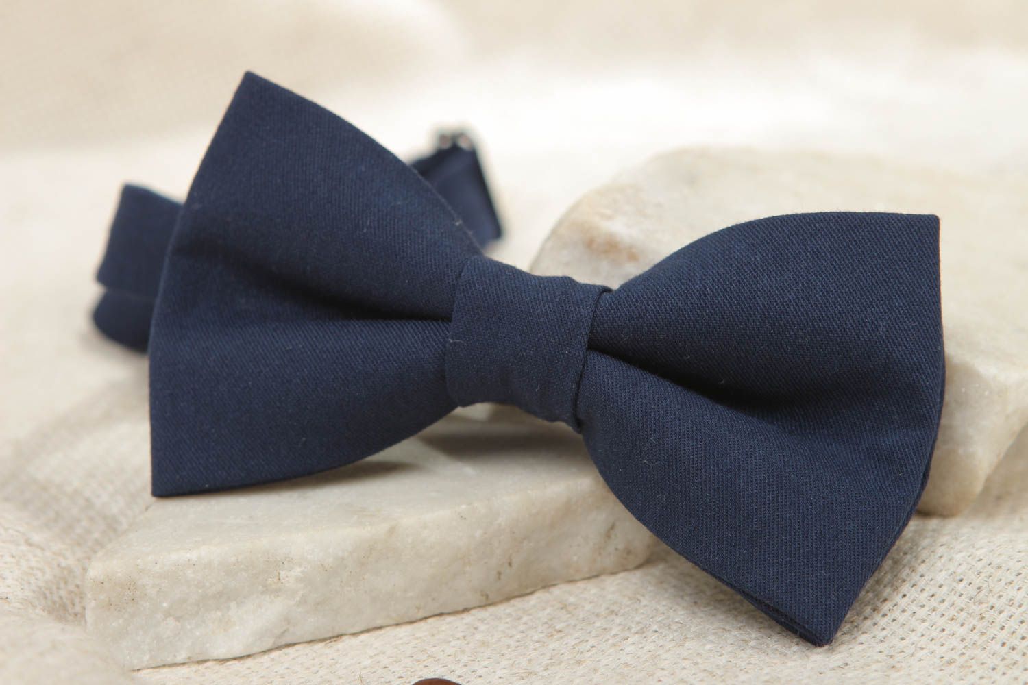 One-colored dark blue fabric bow tie photo 5