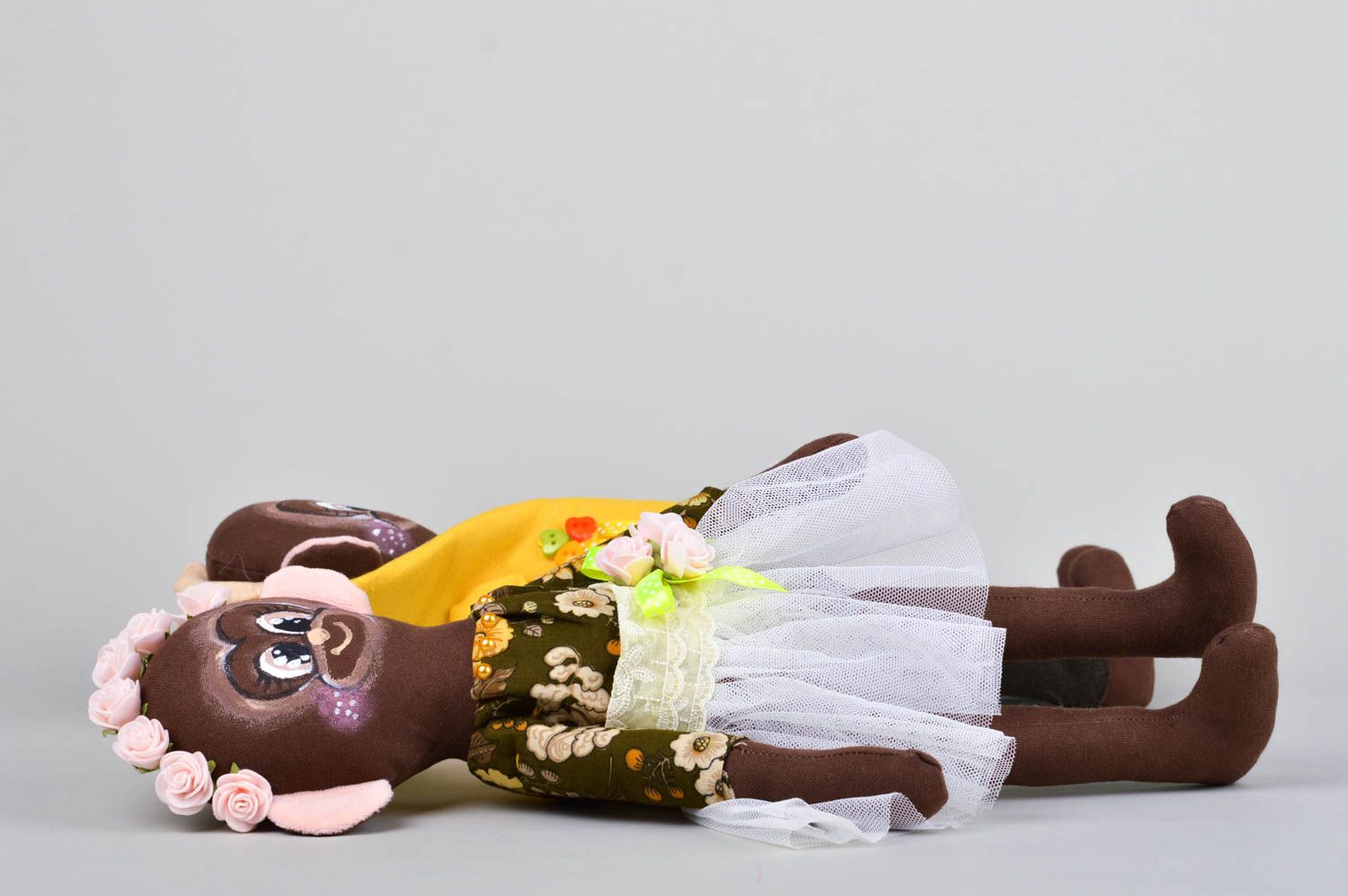 Monos de peluche divertidos hechos a mano juguetes infantiles decoración de interior foto 4