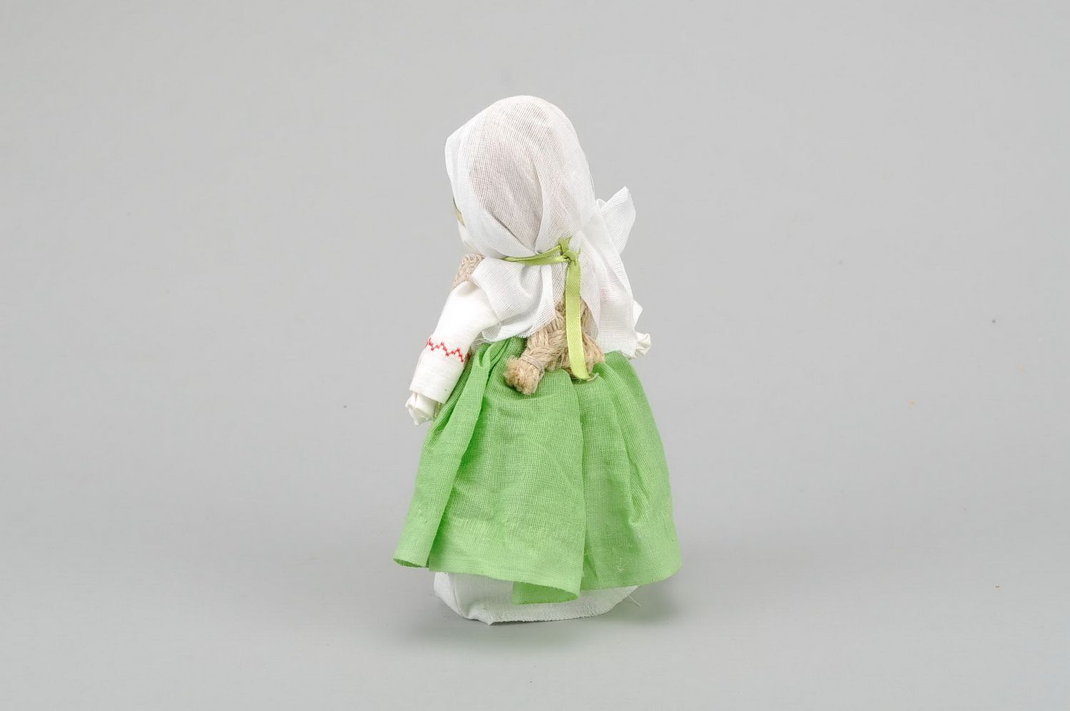 Bambola di stoffa fatta a mano amuleto talismano giocattolo slavo etnico foto 4