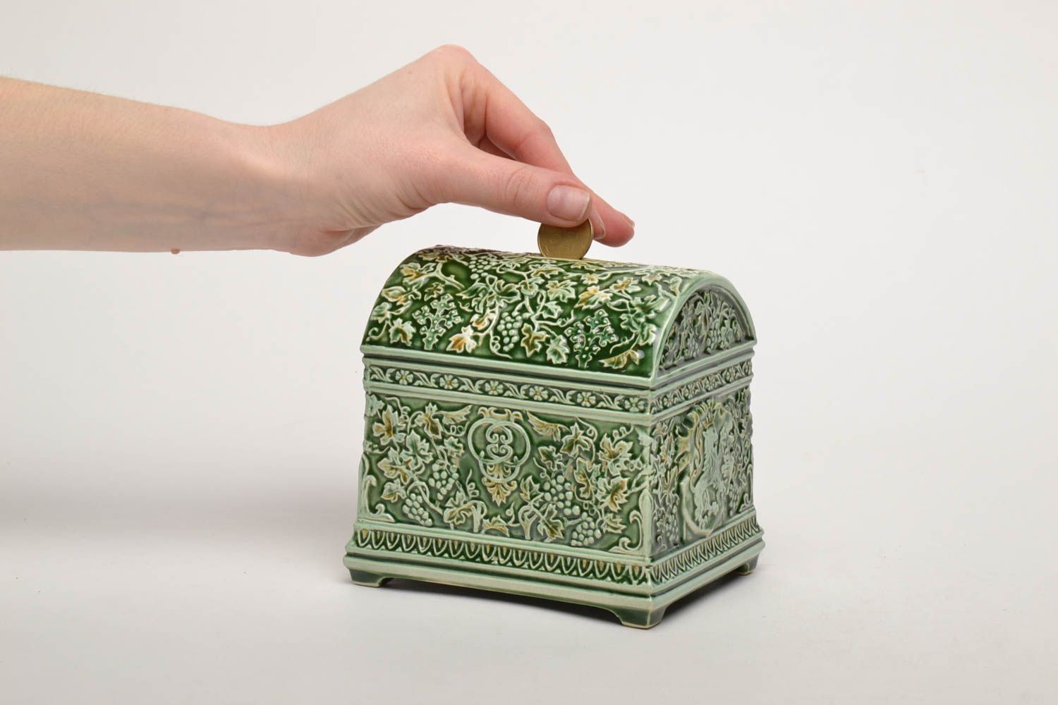 Ceramic money box chest photo 2