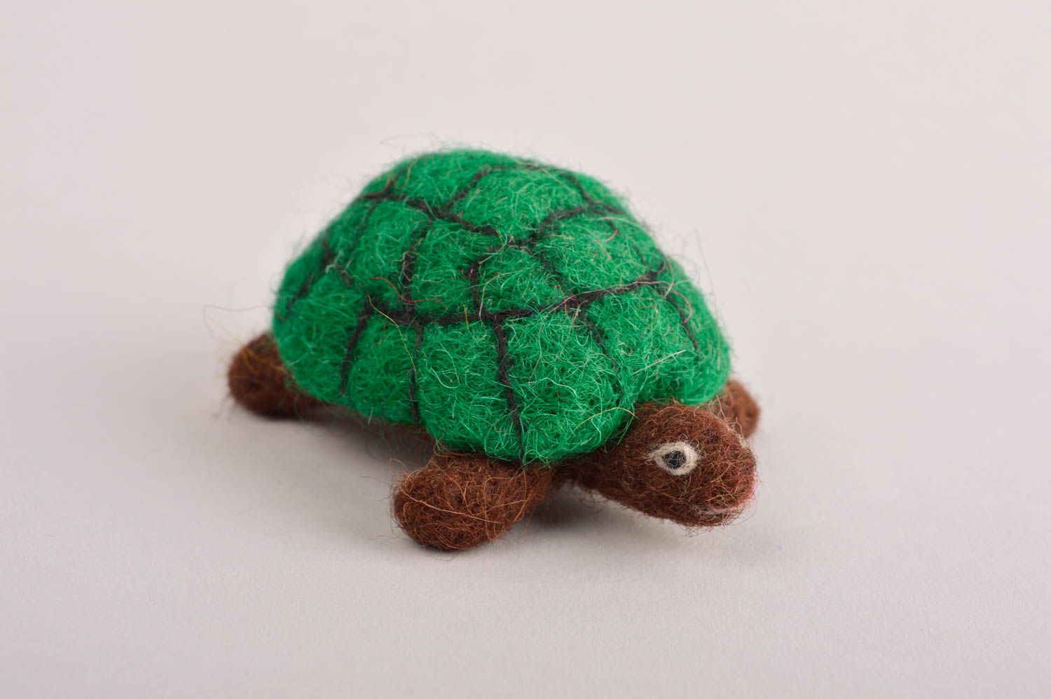 Kuscheltier Schildkröte handmade Spielzeug aus Wolle Geschenk für Kinder foto 2