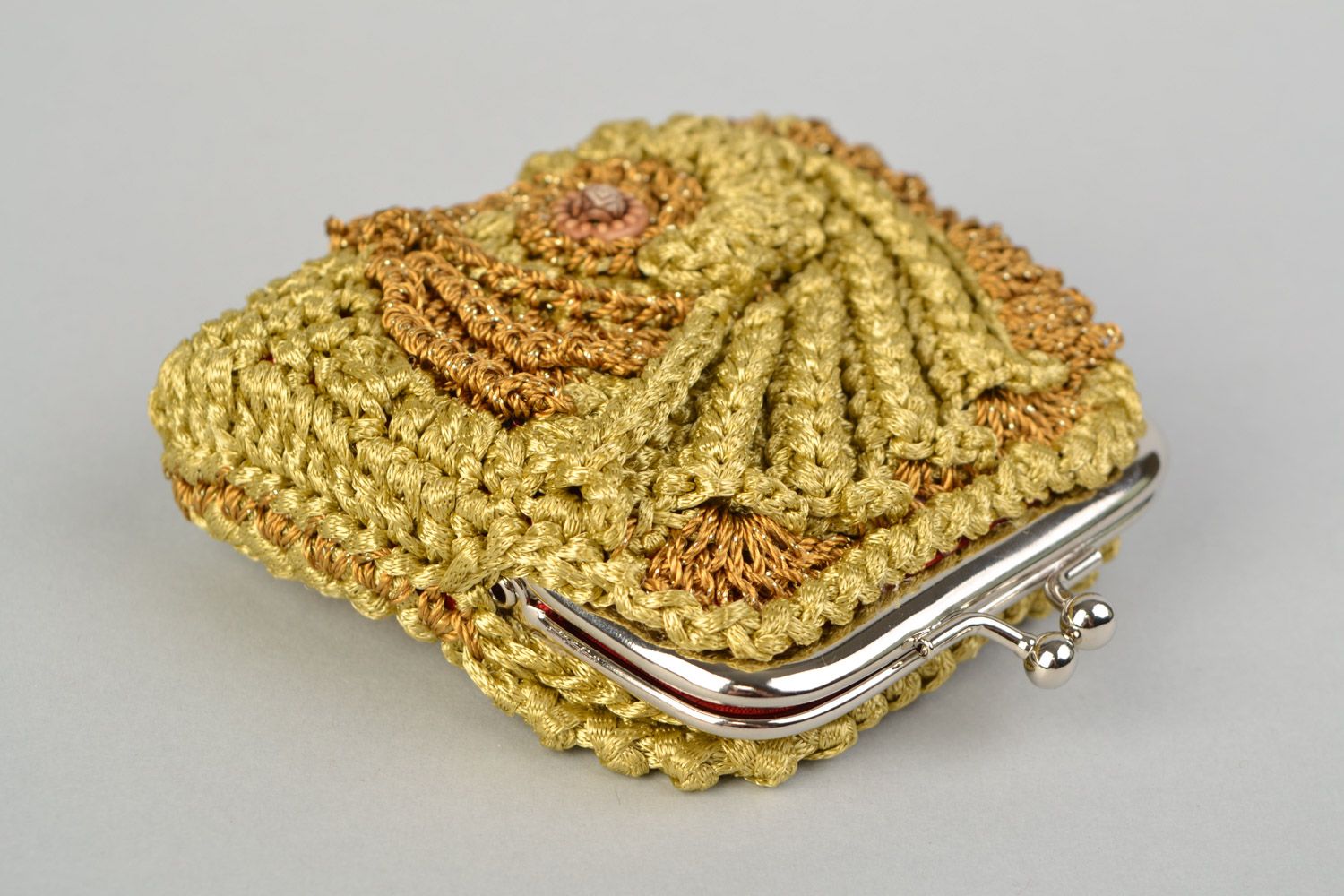 Handmade lace coin purse crocheted of acrylic threads with fermail fastener photo 5