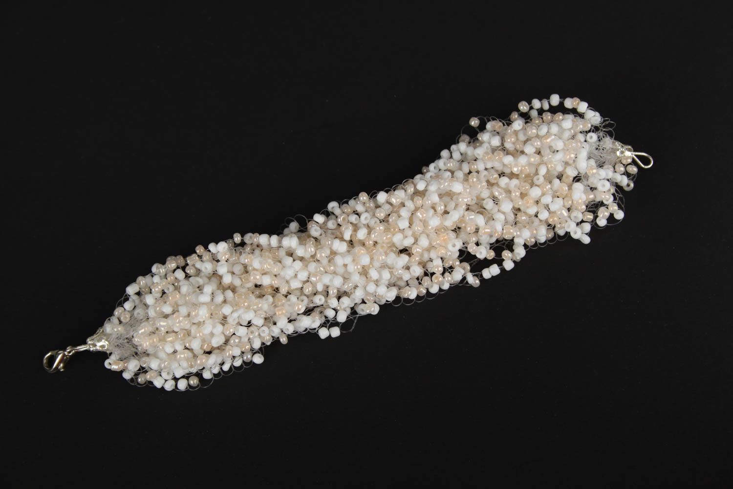 Bracelet perles rocaille blanc Bijou fait main design Accessoire femme photo 3