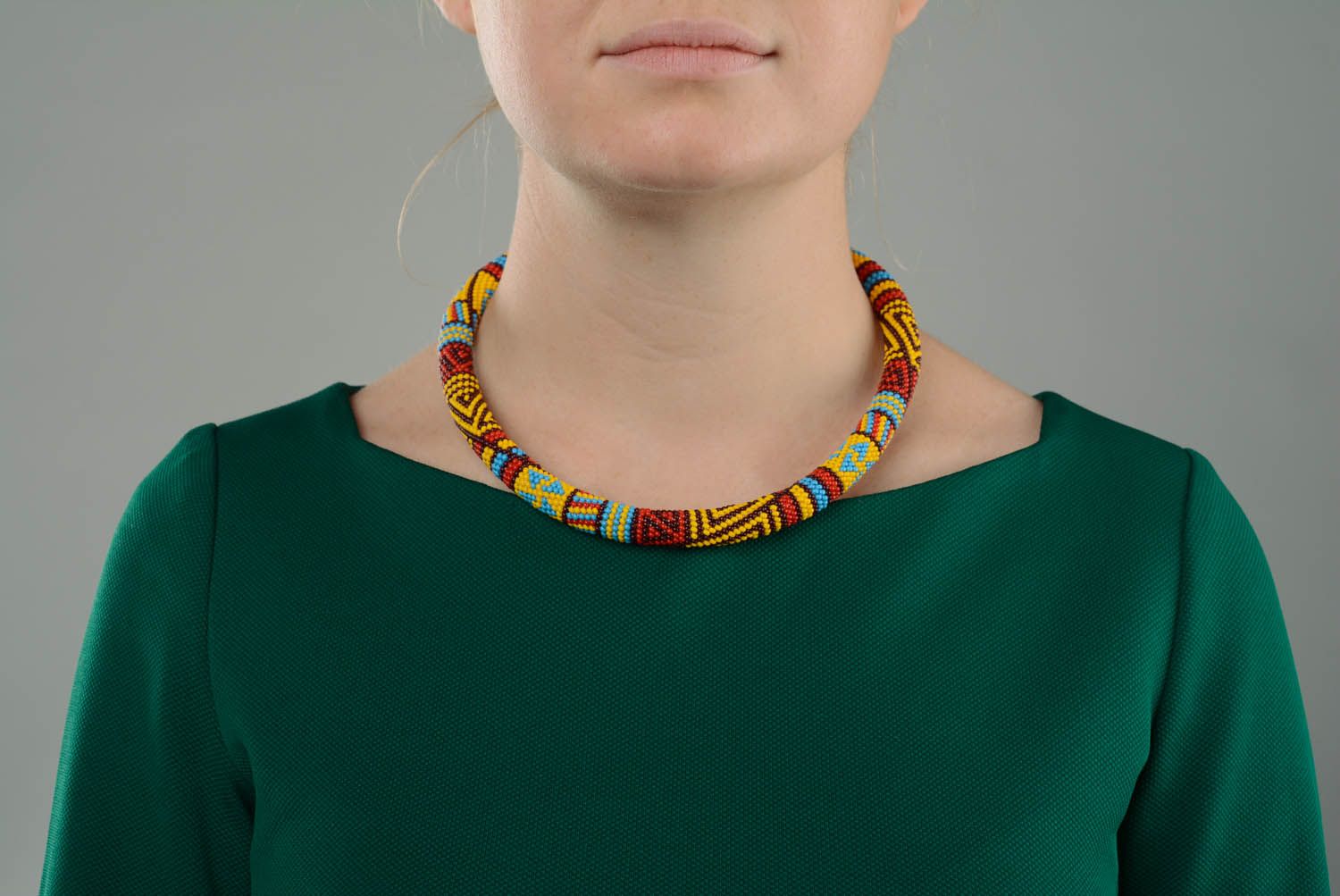 Beaded cord with African motifs photo 3