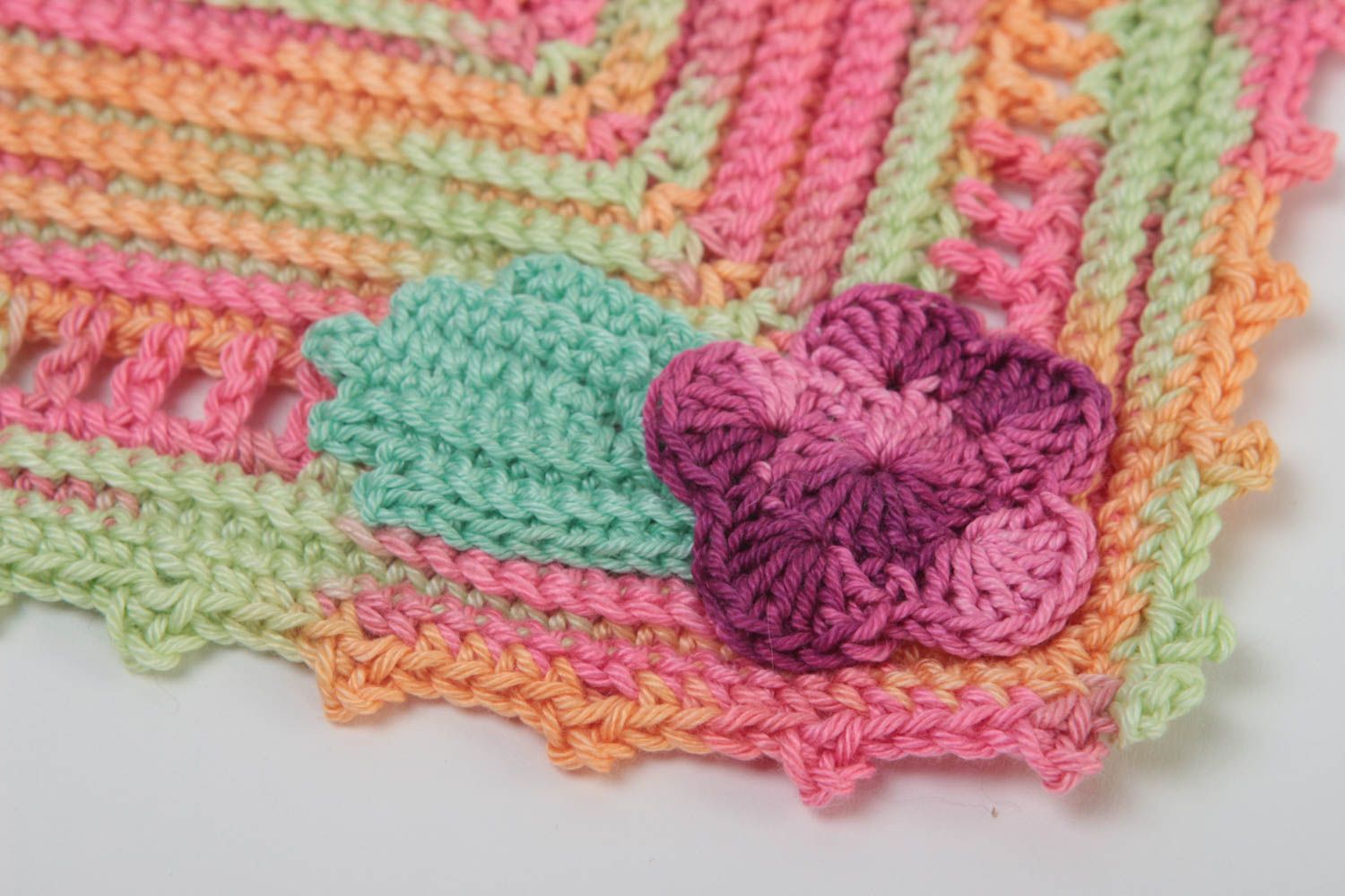 Manique au crochet faite main Textile de cuisine multicolore Accessoire cuisine photo 3