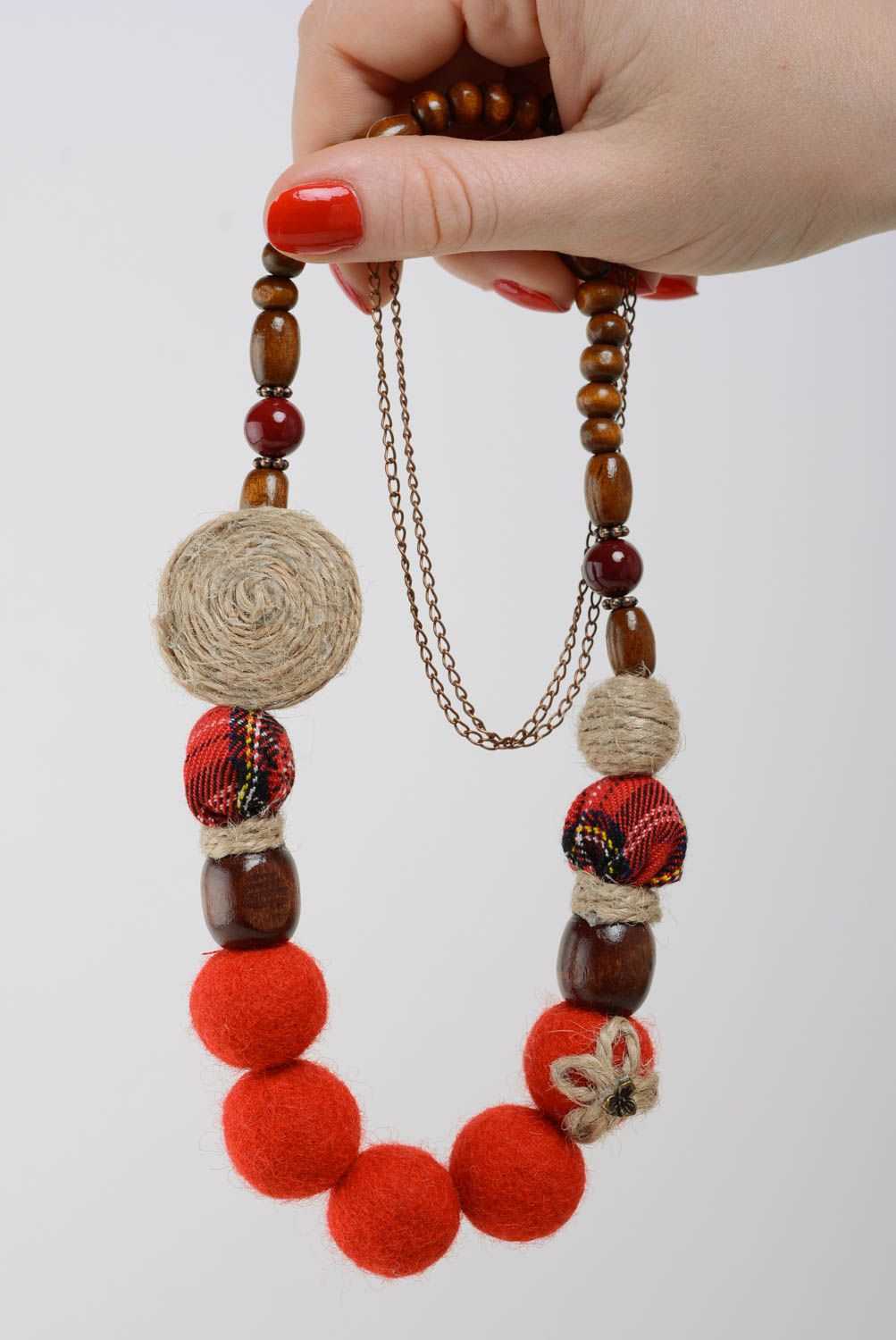 Handmade designer necklace with brown wooden beads and red beads felted of wool photo 3