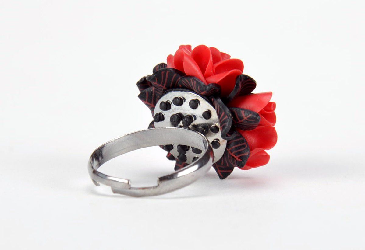 Handgemachter Ring aus Polymerton Blumen foto 3