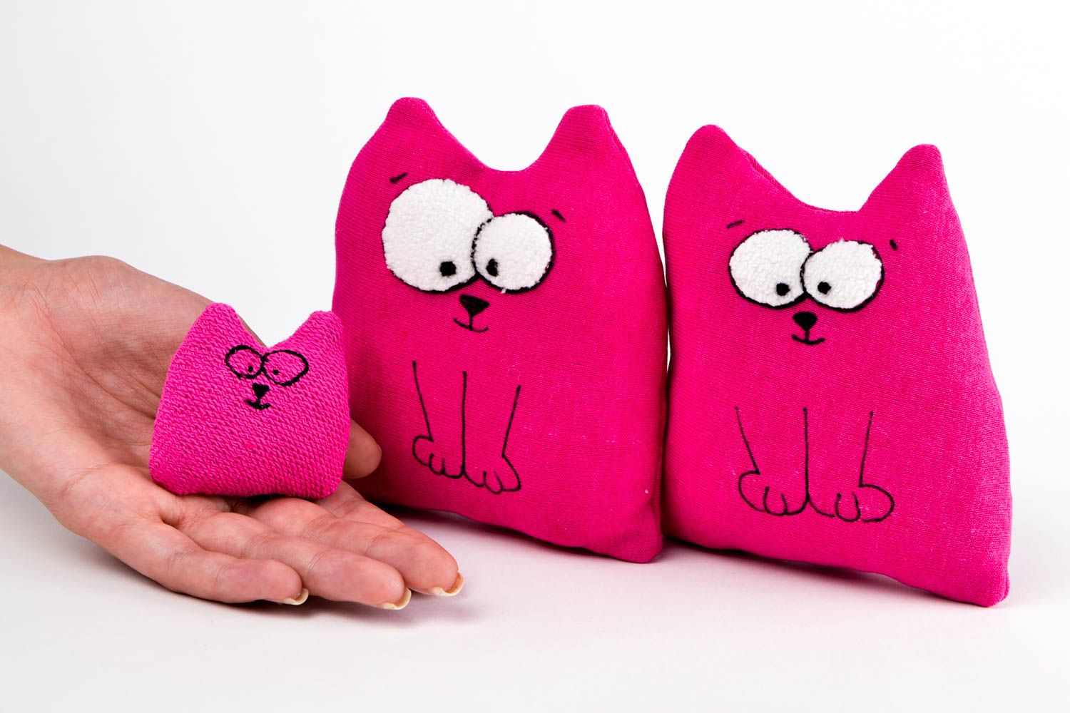 Peluches chats roses Jouets faits main en polaire 3 pièces Cadeau pour enfant photo 2